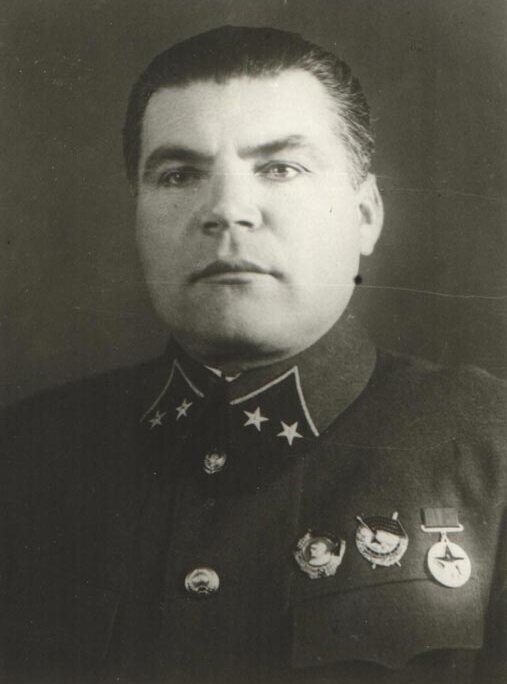 О Родионе Яковлевиче я расскажу в своих следующих статьях.