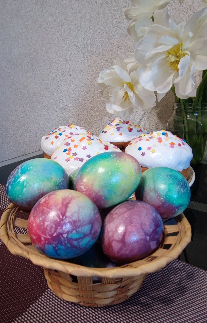 Пасхальные яйца Пикабу