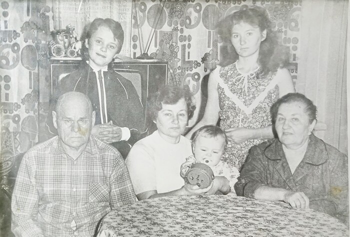 1984 ���. ������� � ����������� ��� �.