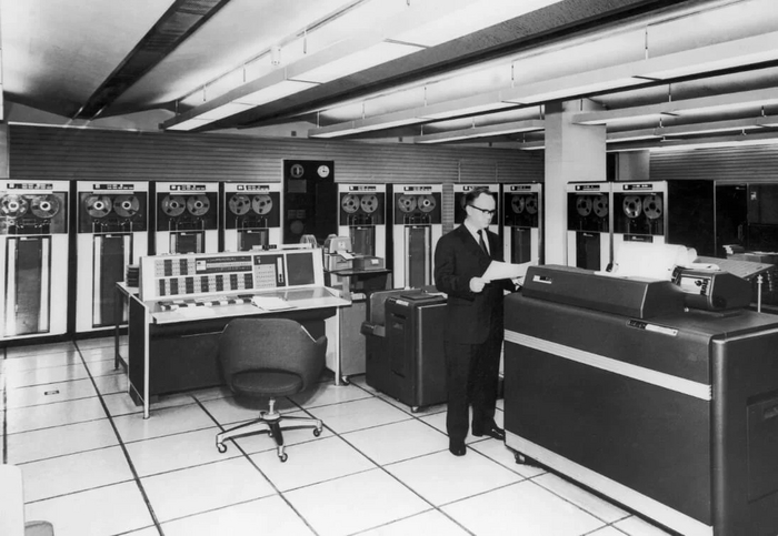 IBM 7090
