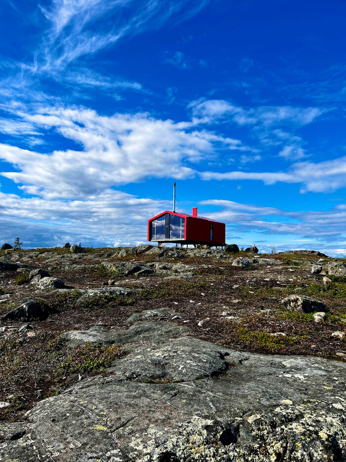 Когда надоели соседи)