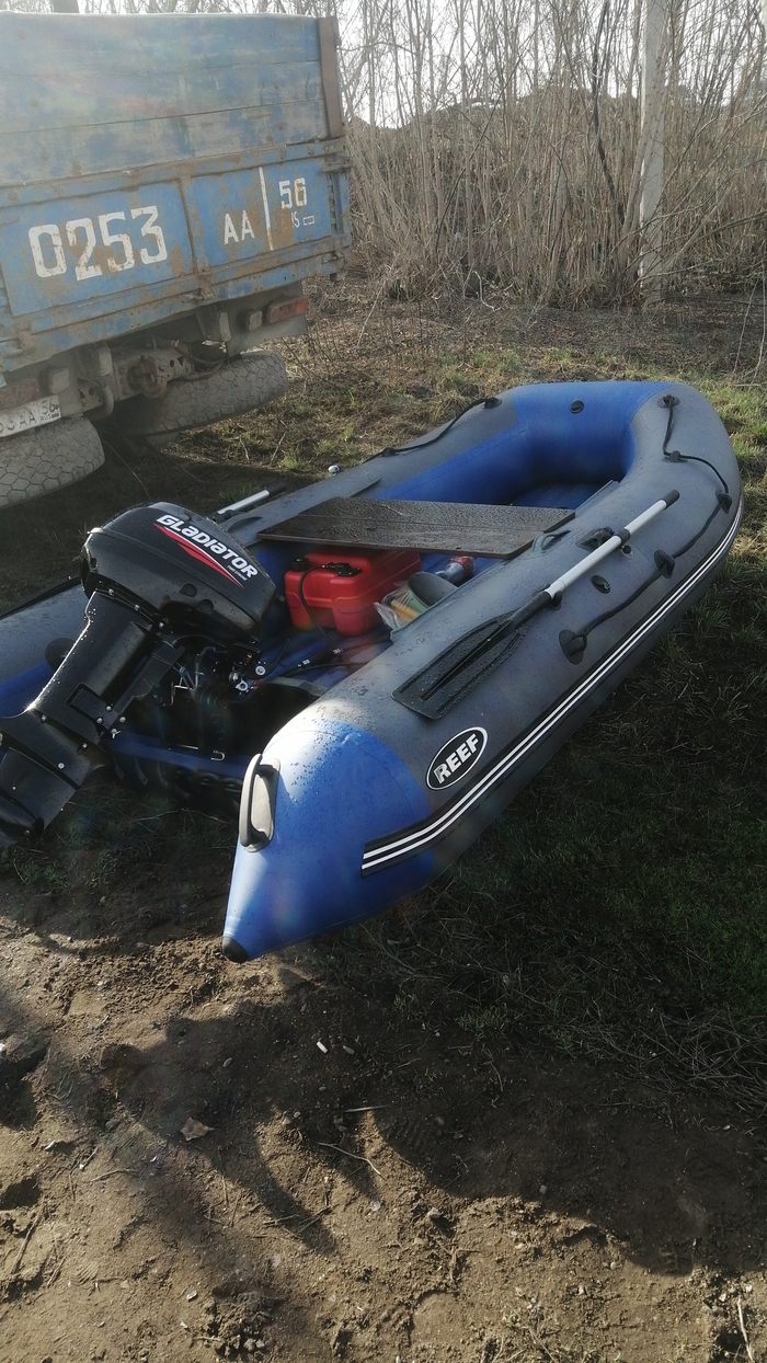 Мигалок только не хватает