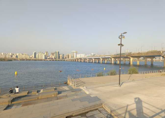 Набережная парк Йоидо