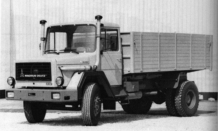 12‑тонный Magirus-Deutz 232 D 19 L (4x2). «L» означает Lieferwagen, грузовик общехозяйственного назначения.