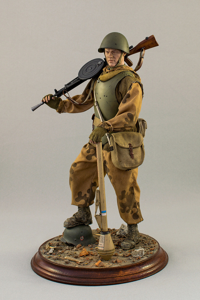 Советский пулеметчик ШИСБр. Германия. Май 1945 г.