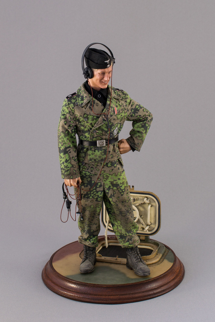 Танкист Tiger I. LSSAH, Бельгия, июнь 1944 г.