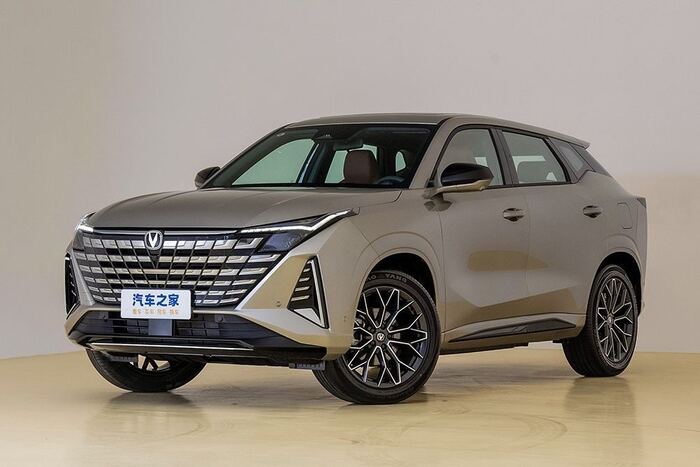 �40 - Changan UNI-Z