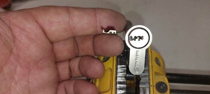 ��������� ������� ������������� � ������ �������� ��������.