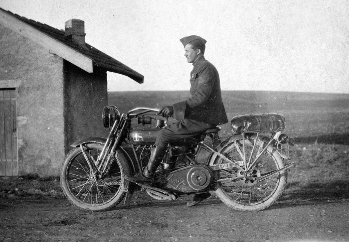     Harley-Davidson,  1918   ,  , , ,   , 