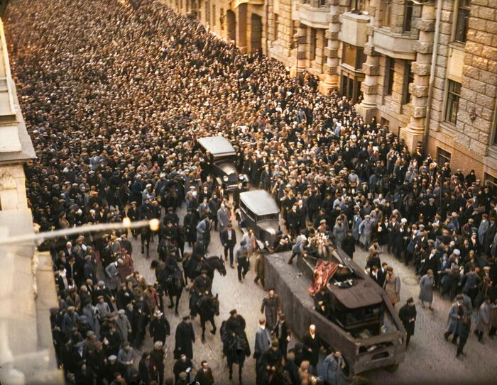 Жизнь Советской Москвы в 30-е годы. 20 раскрашенных фотографий Старое фото, Колоризация, Историческое фото, Фотография, Москва, Столица, 1930-е, Длиннопост