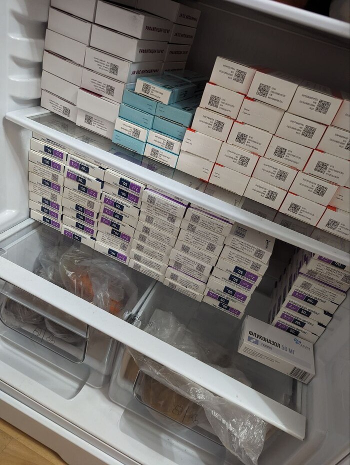 Еда в холодильнике