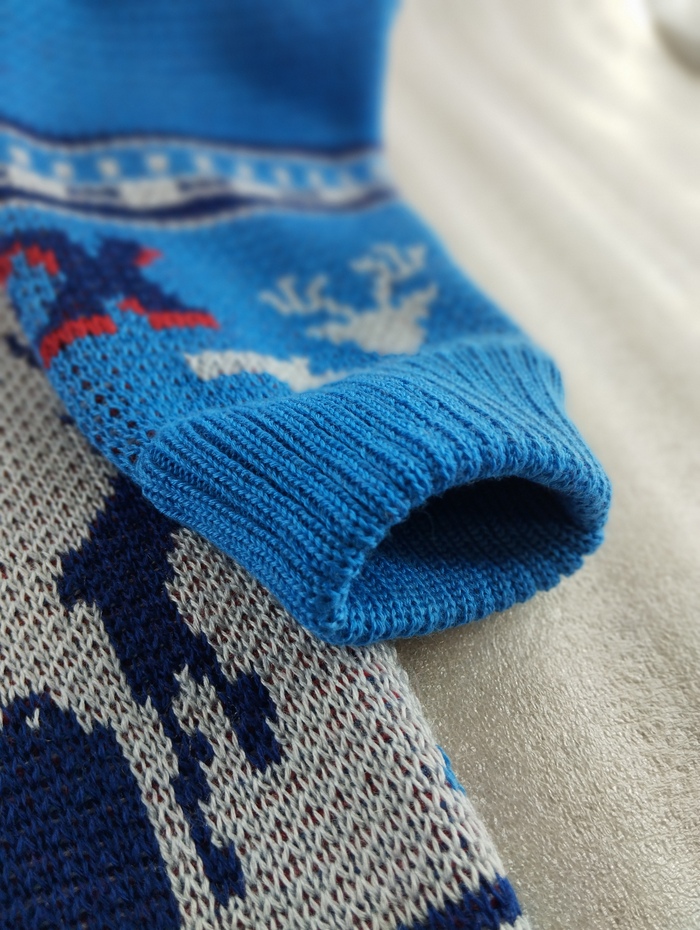 Резинка на рукавах - платирование, двойные.