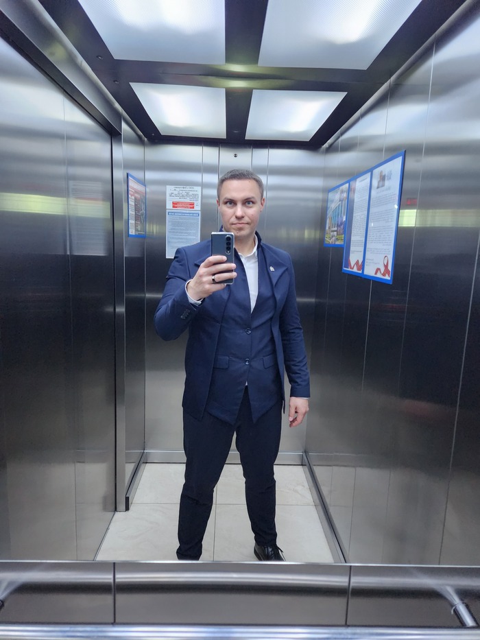 появилась возможность покупать красивую и интересную одежду :)