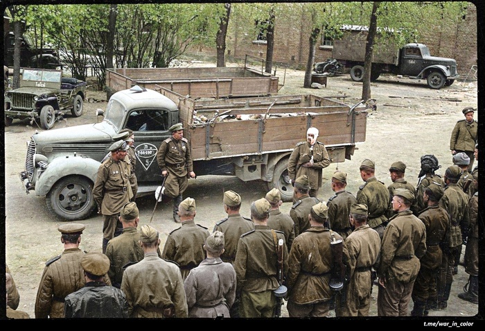          , 1945.    , ,  ,   , , , 1945, 9  -  , , , , , , Willys MB Jeep, Ford