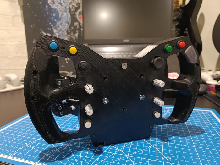 Джойстик на 20 кнопок)