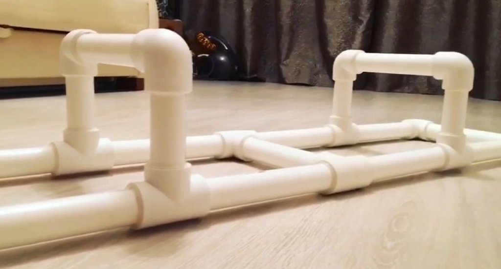 Как сделать гимнастические брусья из пластиковых труб. Показываю конструкцию | Штуки из труб | Дзен