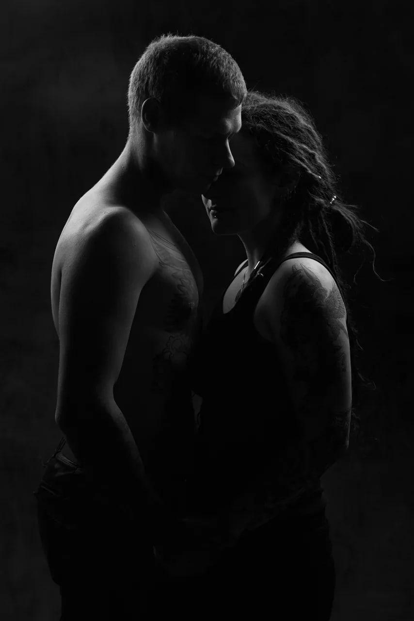 Черно Белые Фото Мужчины И Женщины Любовь