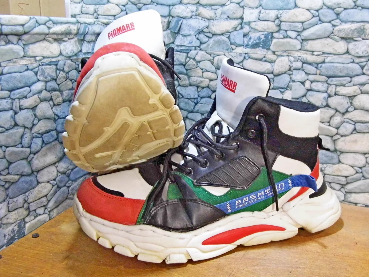 A common problem with cheap running shoes pikabu.monster