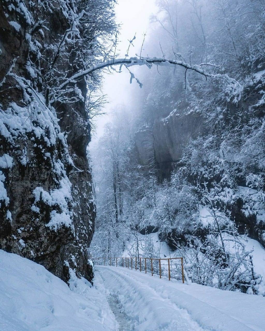 Гуамское ущелье | Пикабу