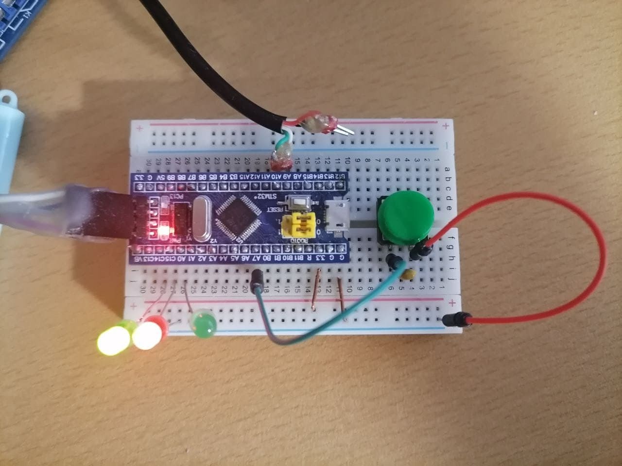 Пытаюсь в CMSIS на stm32 | Пикабу