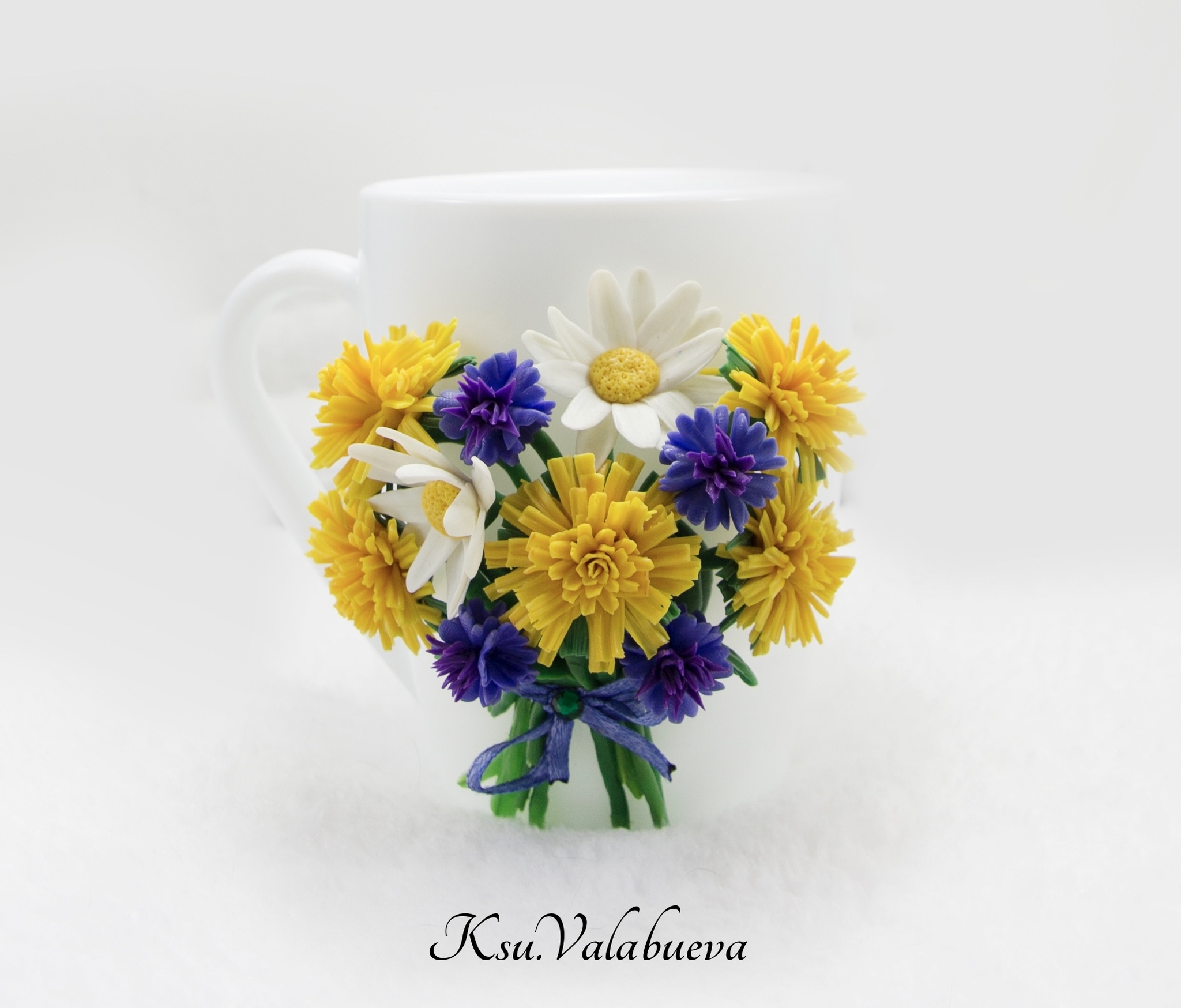 Парящая чашка с цветами - 72 фото