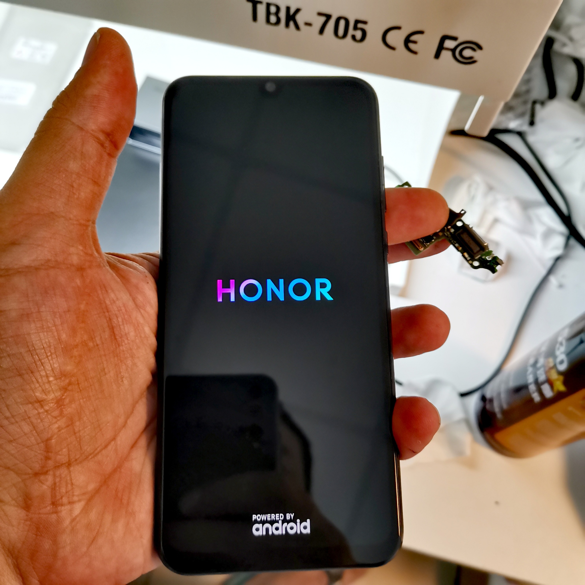 Lra lx1 honor как включить