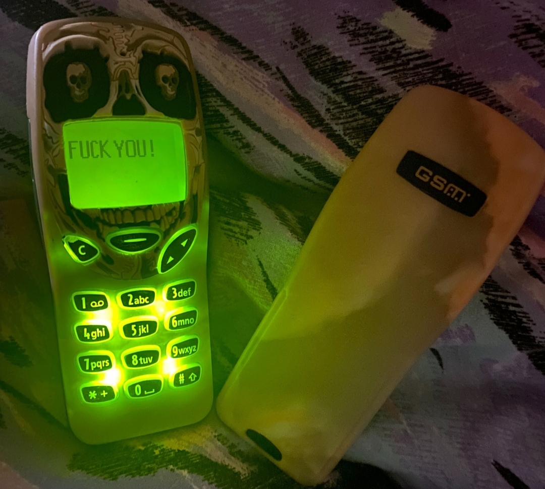 Nokia 3210 для истинных ценителей | Пикабу