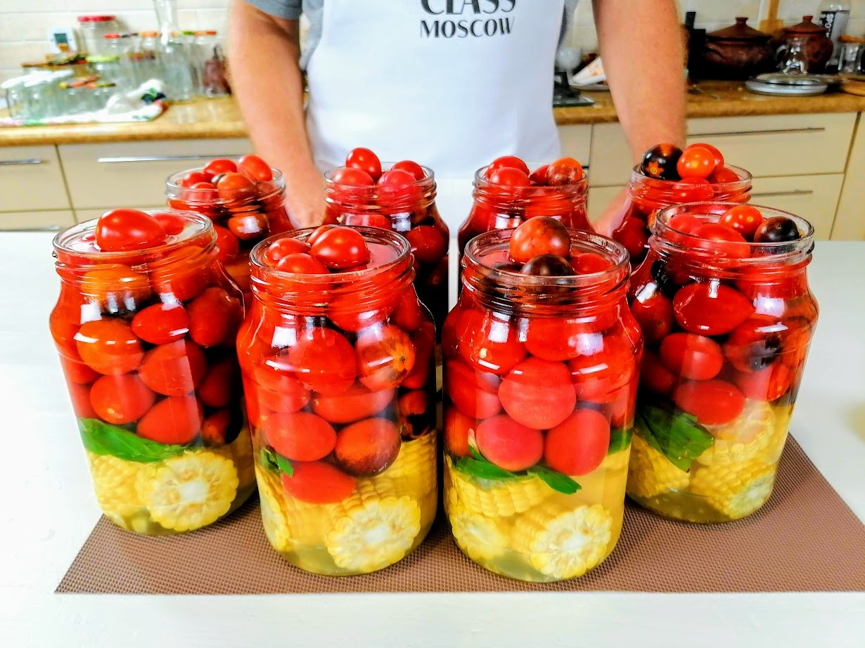 Маринованные помидоры черри с базиликом на зиму