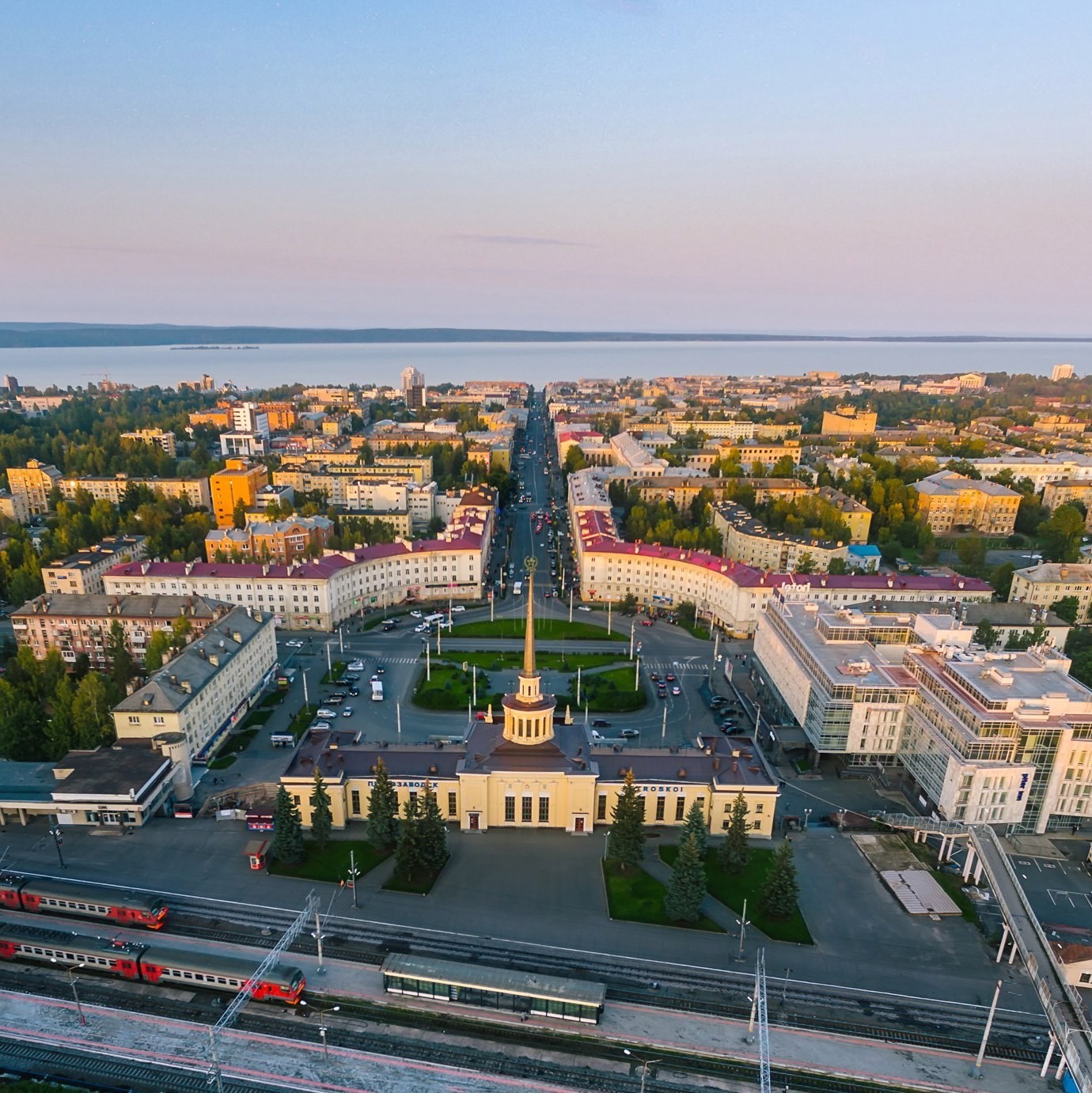 В убогом Петрозаводске»: по Первому каналу показали сериал, который  возмутил жителей Карелии | Пикабу