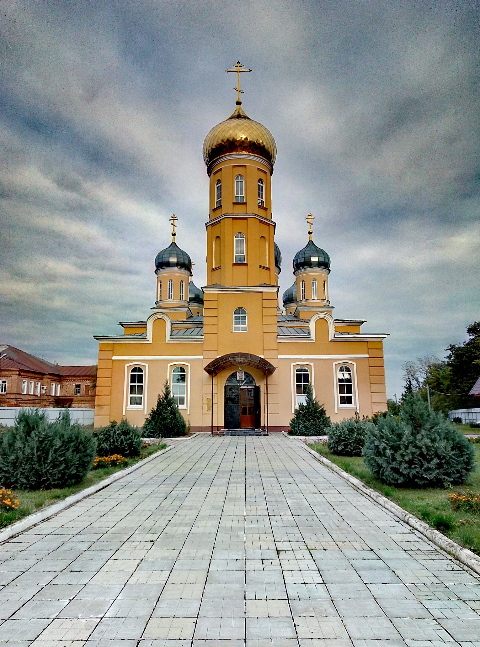 Храм Успения Пресвятой Богородицы. Город Нижний Ломов | Пикабу