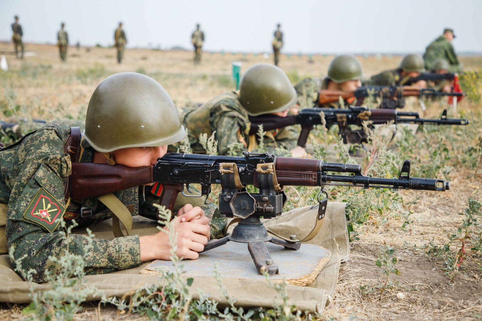 Военный полуприсед