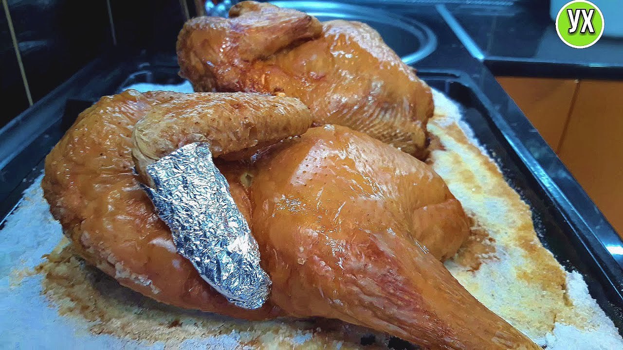 Видеорецепт: сочная курица в духовке