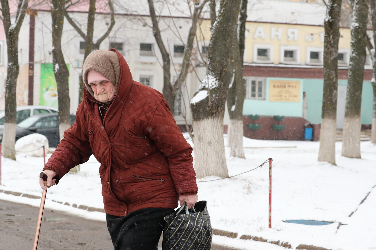 Где вообще не платят пенсию, а где ее хватает только на коммуналку? Узнали  на примере разных стран | Пикабу