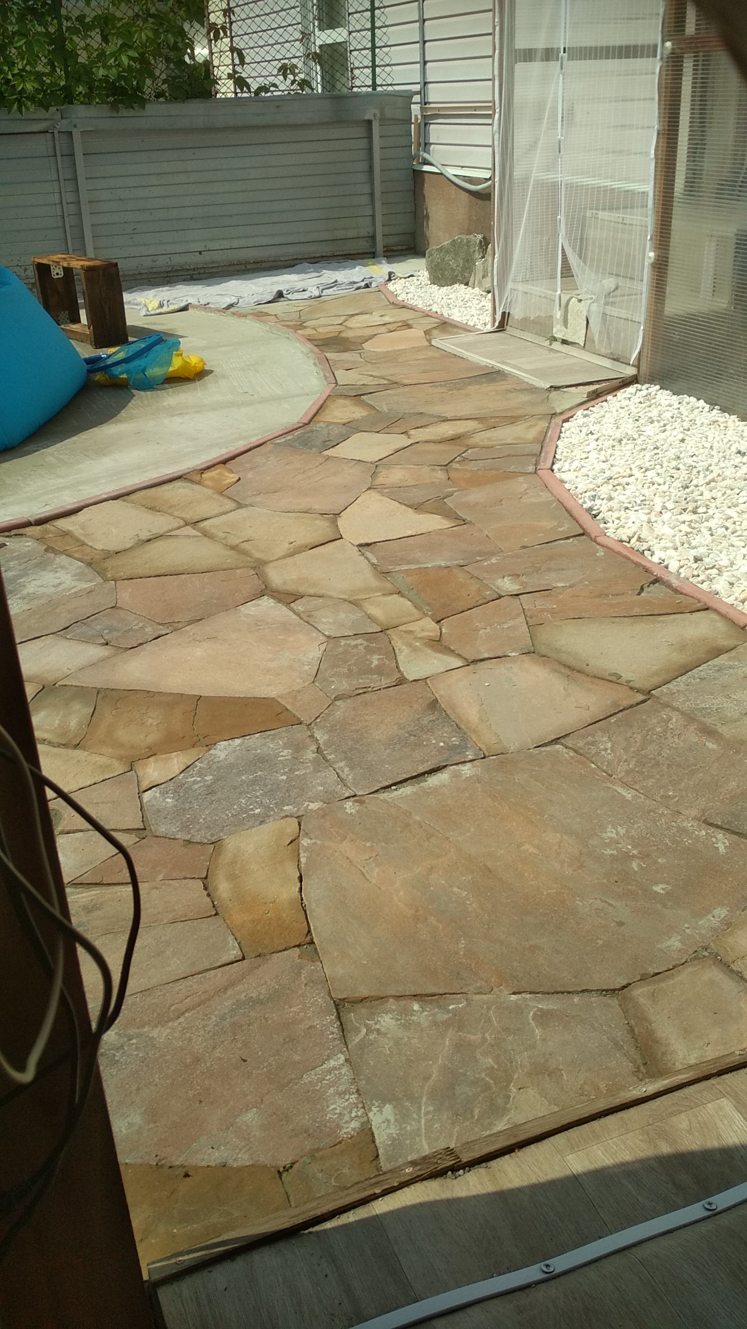 Укладка песчаника (или как делать не надо) | Пикабу