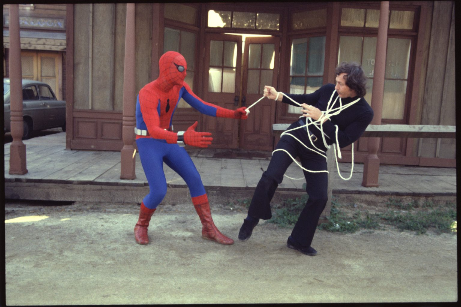 Два главных героя в Spider-Man 2 вместо одного
