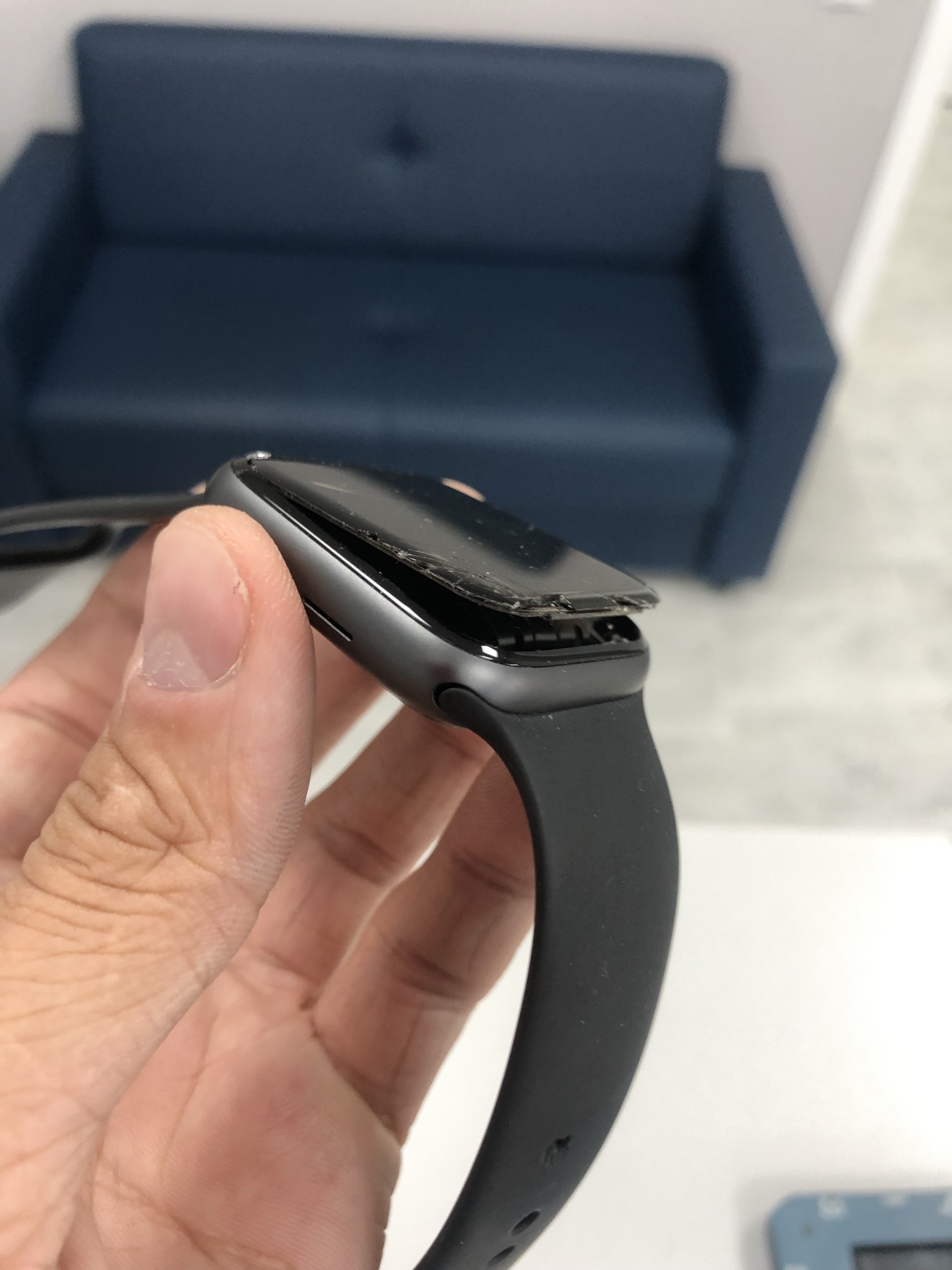 Замена стекла Apple Watch s4 44mm. Часики тикают) | Пикабу