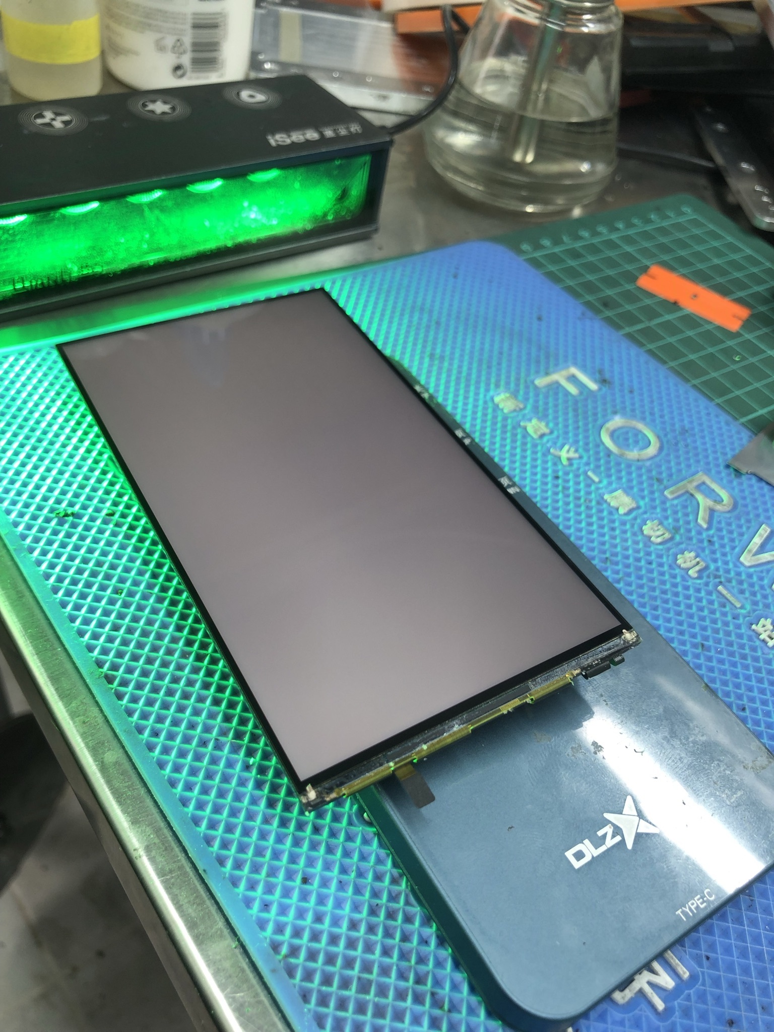 Замена стекла Iphone 8 Plus. Весь смысл в рамке | Пикабу