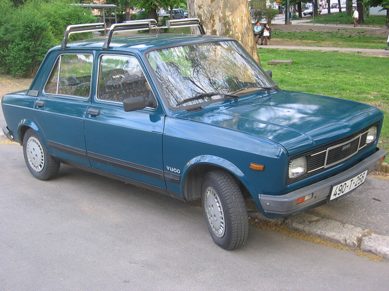 Автолегенды: Часть 6. Zastava Yugo: а была ли она худшей машиной в истории,  как о ней говорят? | Пикабу