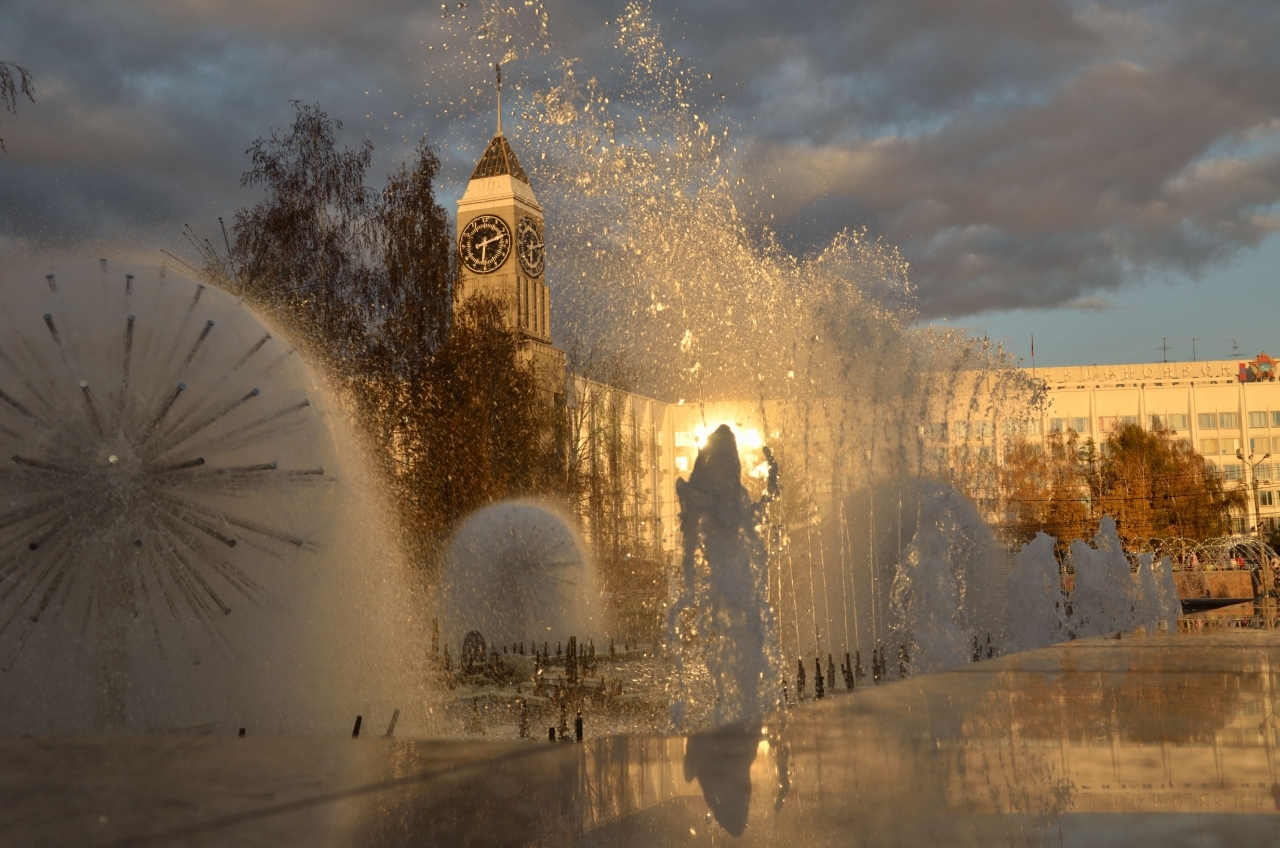 фонтан на театральной площади в красноярске