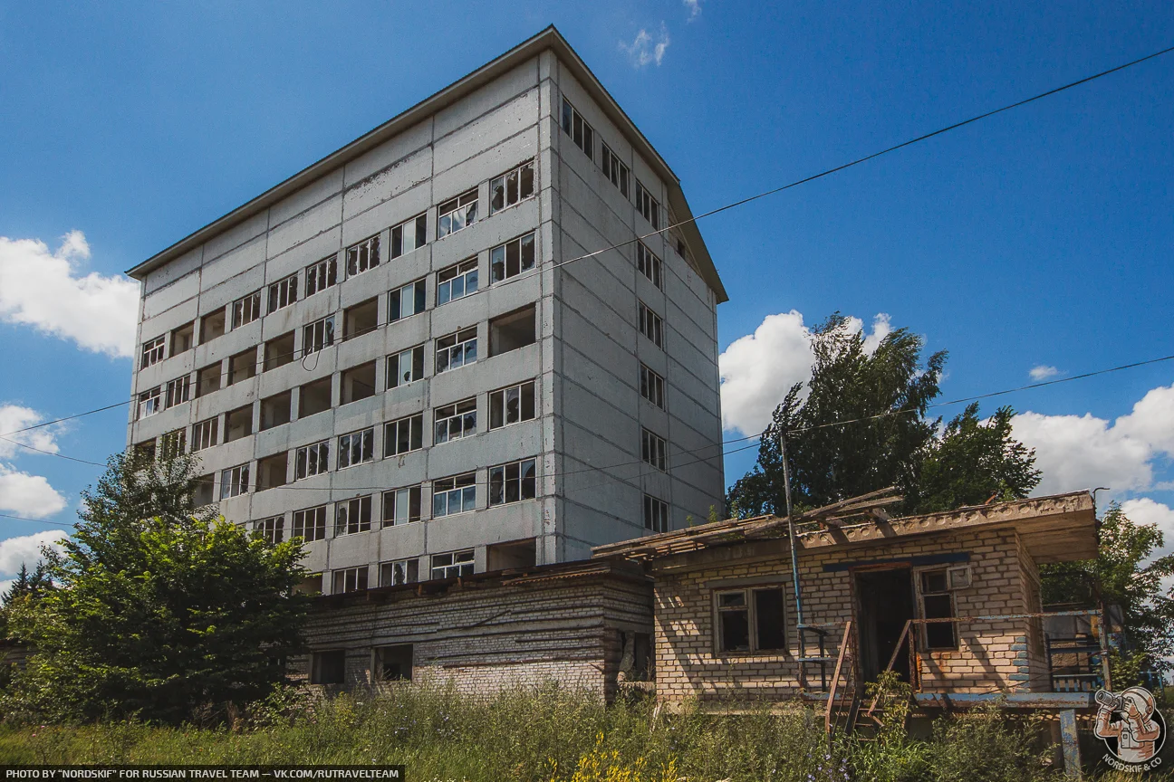 Заброшенный Туймазинский фарфоровый завод: печальная история производства  мощностью в 29,5 млн. изделий в год | Пикабу