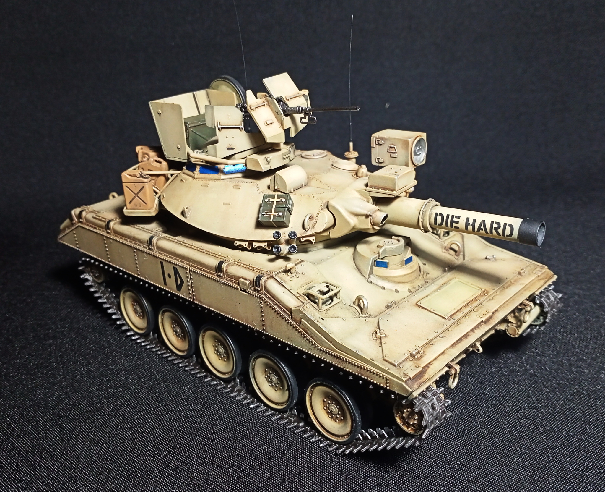 Лёгкий танк с крупным калибром. M551A1 Sheridan | Пикабу