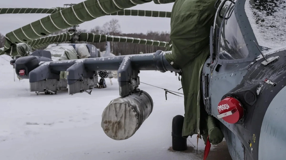 Взрыв на военном аэродроме в Псковской области. Минус два КА-52 | Пикабу