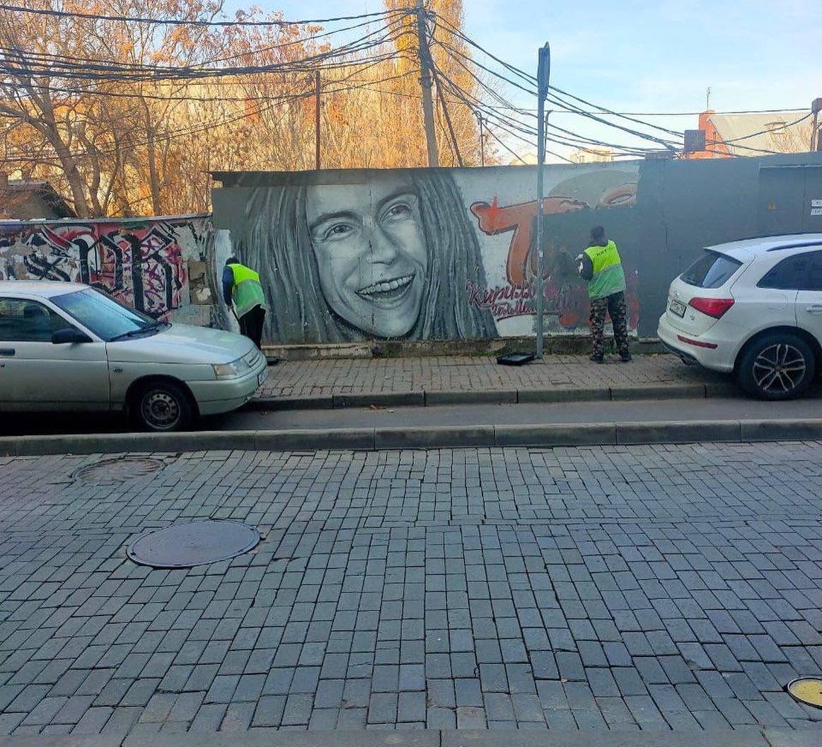 На улицу Чапаева в Краснодаре вернули традиционные ценности | Пикабу