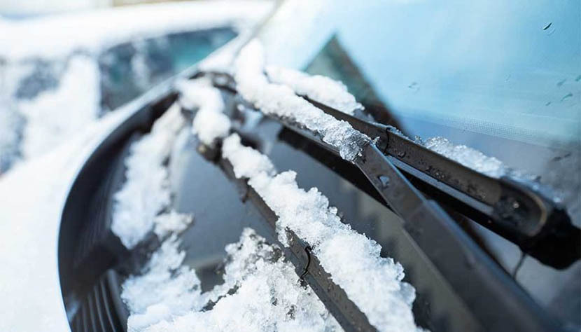 Как отогреть личинку замка на машине зимой. Windshield Wipers up in Winter.