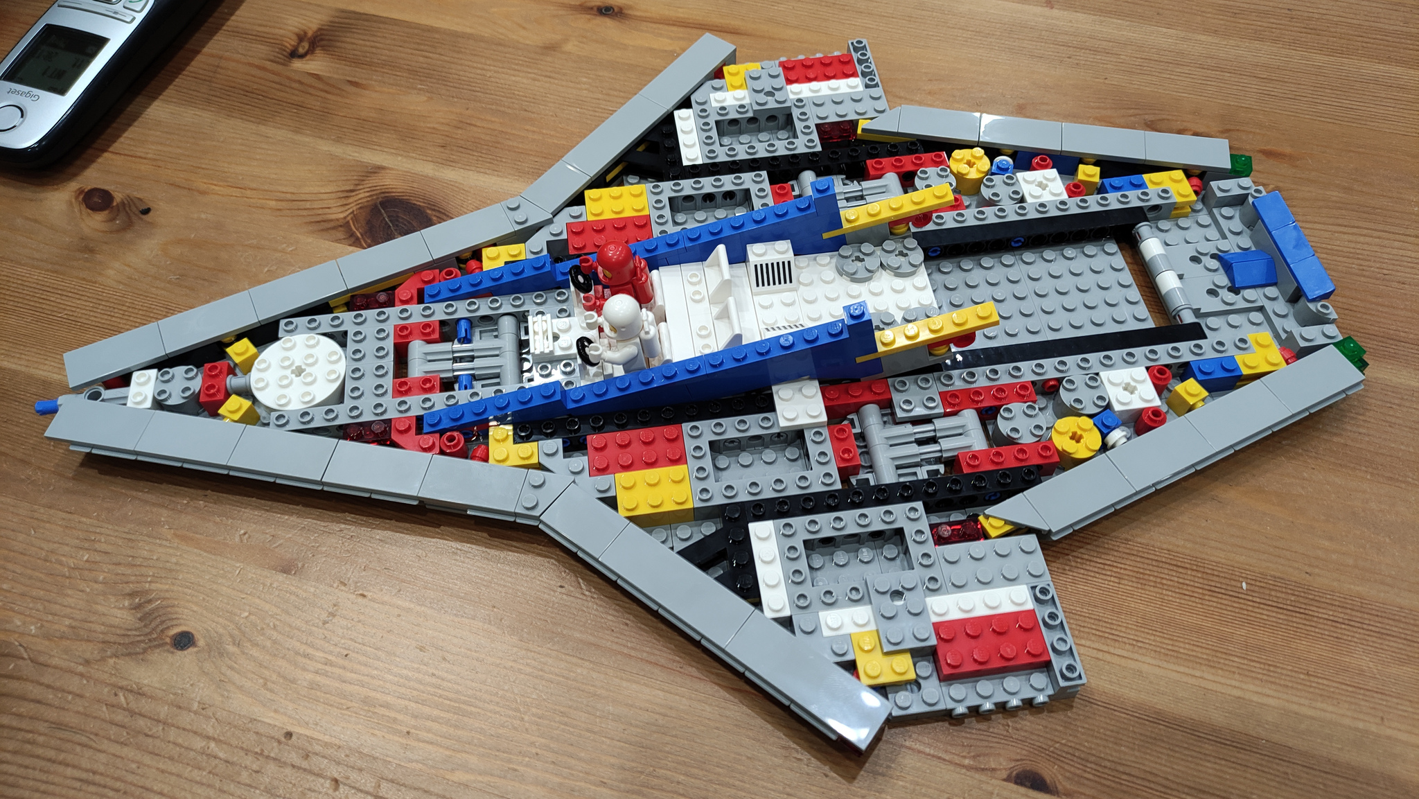 Конструктор LEGO Icons, 10497 Galaxy Explorer | Пикабу