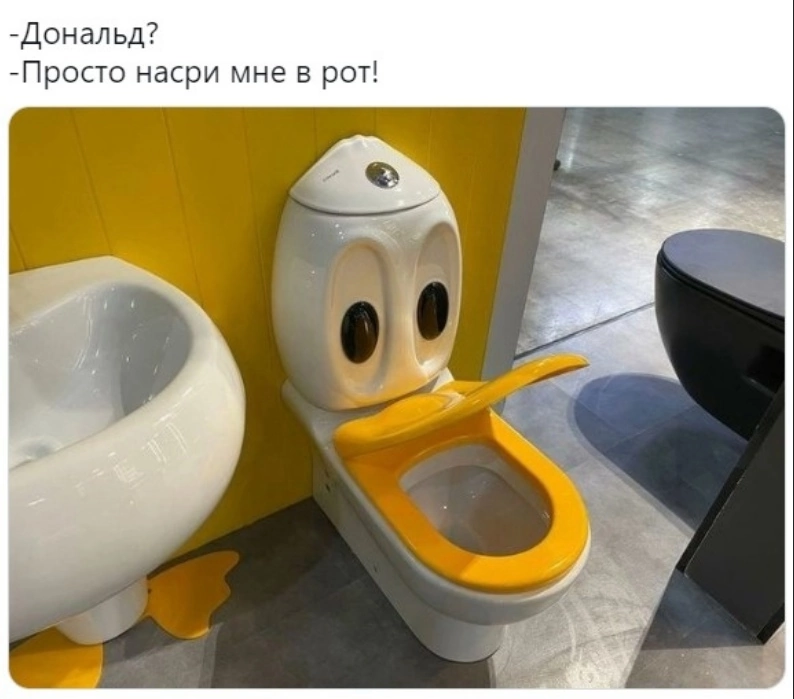 Криштиану Роналду разыграли, засунув ему еду в рот во время сна Криштиану Роналду разыграли, засунув ему еду в рот во время сна