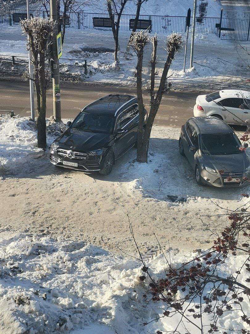 Водитель автомобиля тезки депутата ГосСовета Чувашии забыл о ПДД | Пикабу