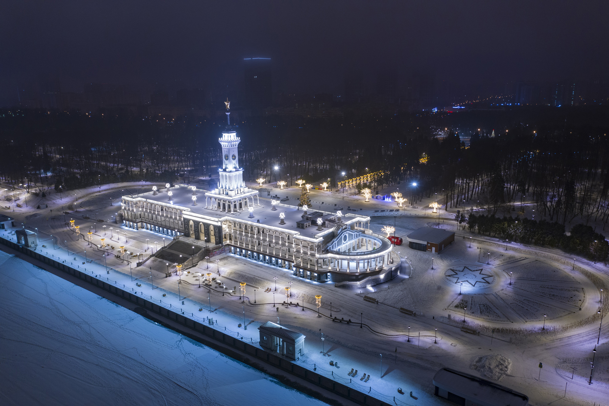 Северный Речной вокзал Москва 2021
