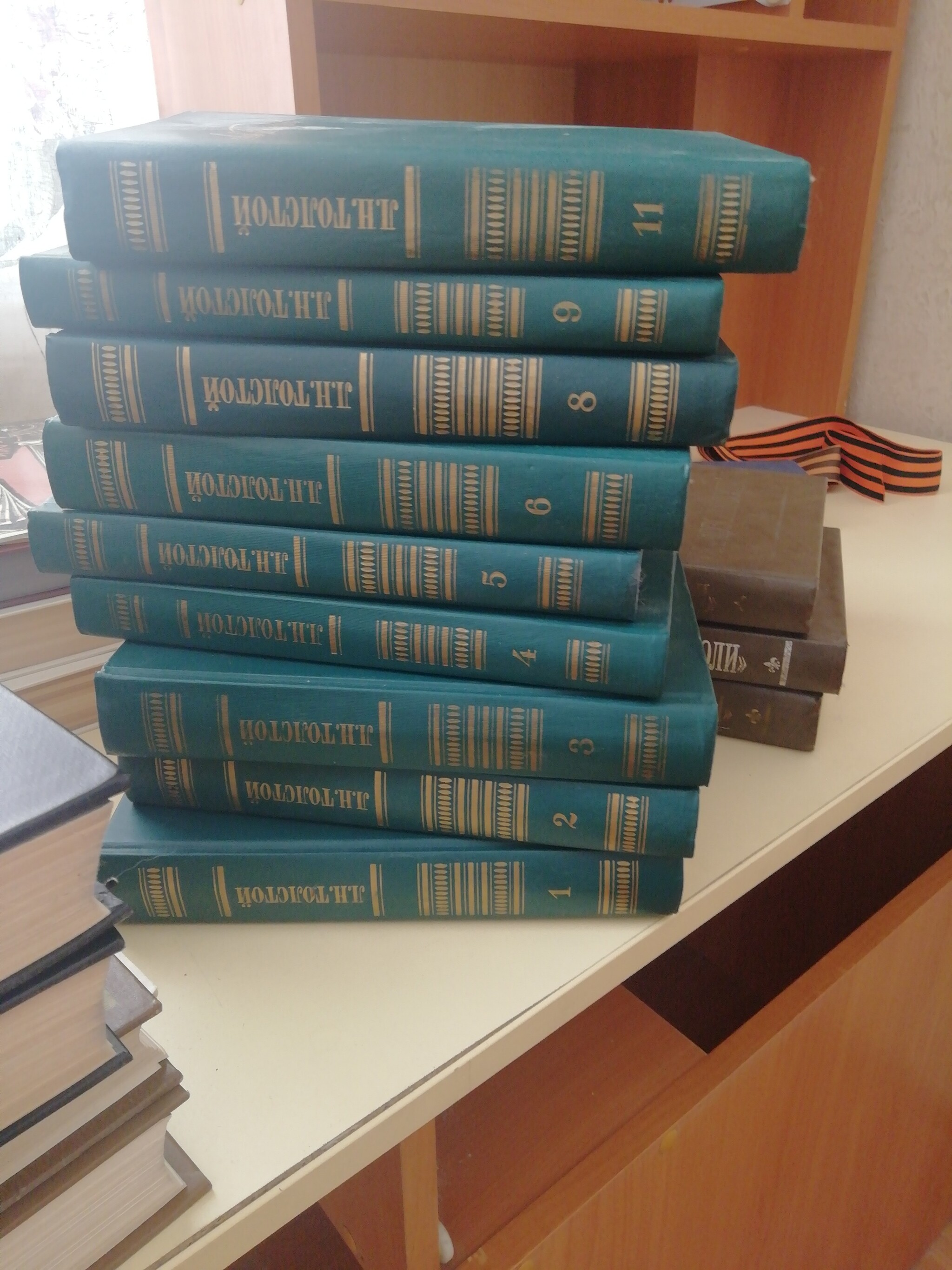 Книги в добрые руки! | Пикабу