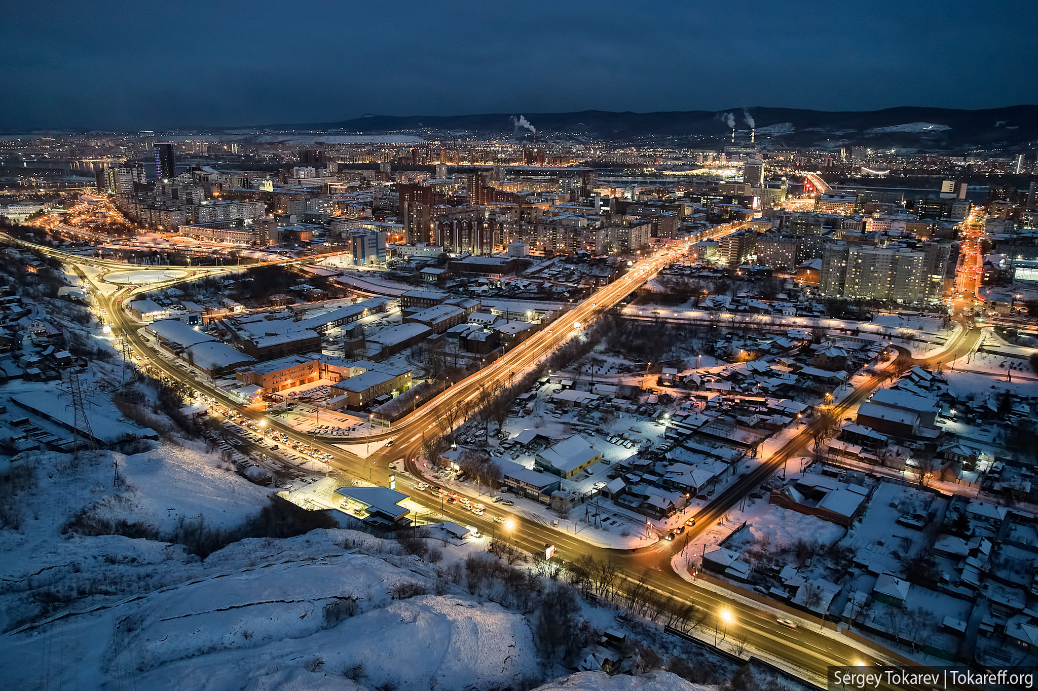 Красноярск - Часовня с десятирублевки, Покровсий парк и центр города с  высоты | Пикабу